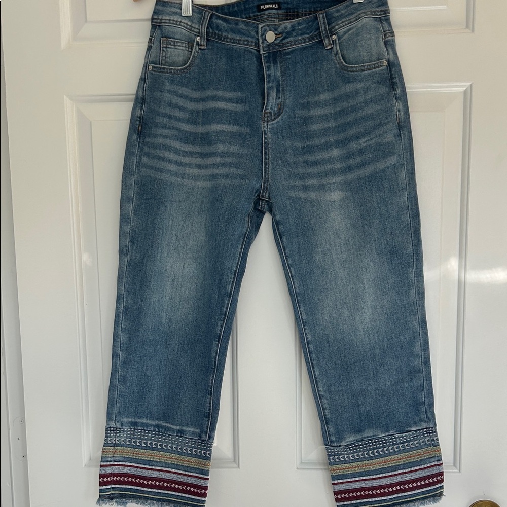 Denim & Co. Blue Cropped Jeans with Embroidered Hem